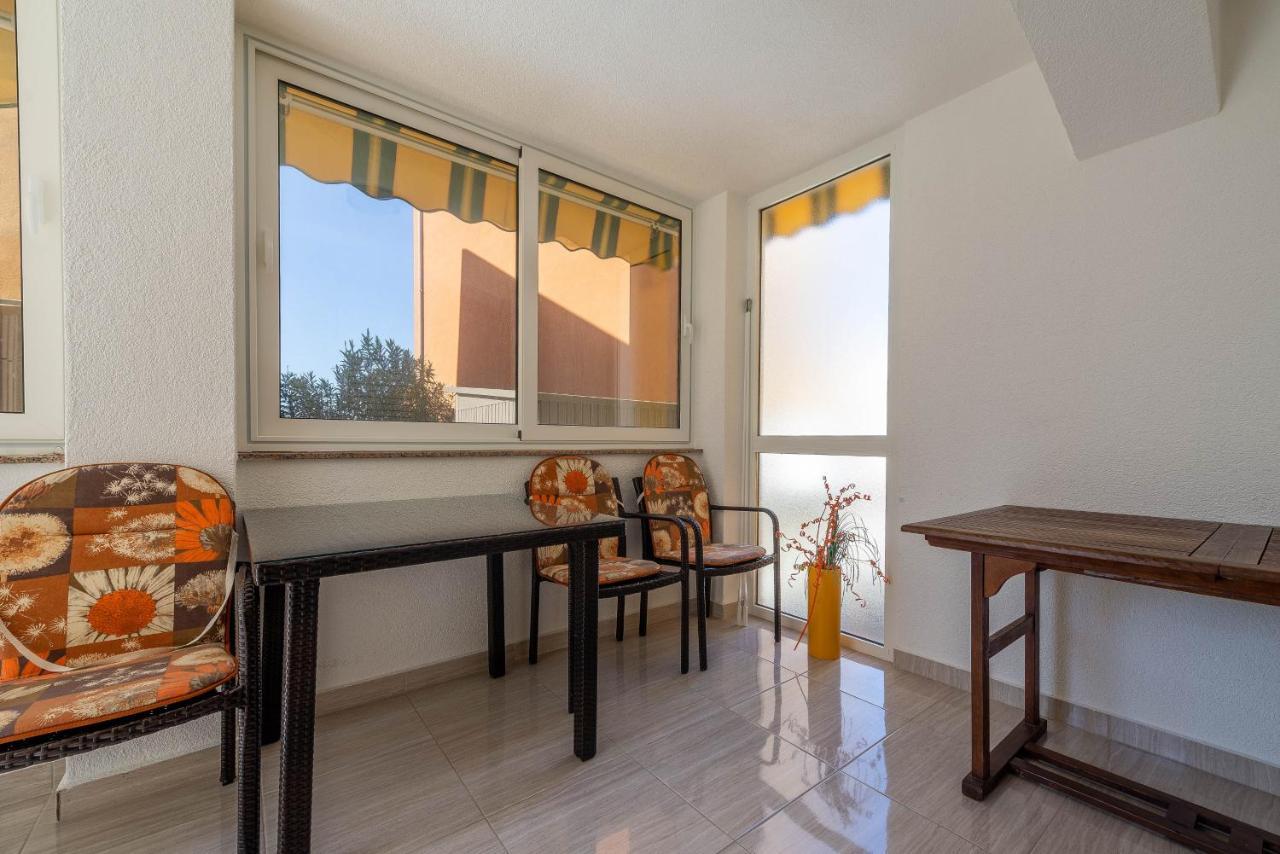 ויר Niko Apartment מראה חיצוני תמונה