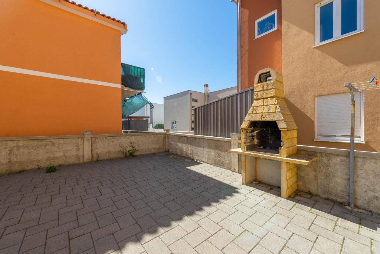ויר Niko Apartment מראה חיצוני תמונה
